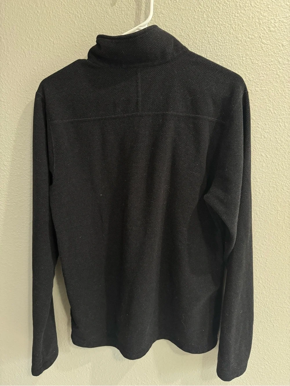 The North face, Textured Cap Rock Sweater in TNF Black Heather size small